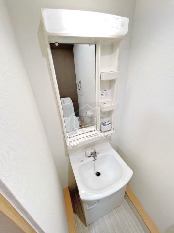 BIRTH平和台の独立洗面台