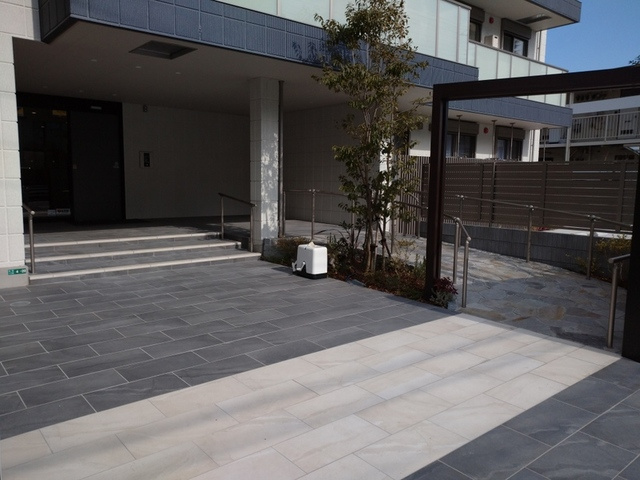 （シニア限定）ヘーベルVillage淵野辺のその他共用部分|スロープ付き