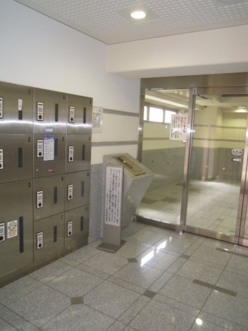 日神デュオステージ笹塚東館のエントランス|毎日通るエントランスはこのようになっています