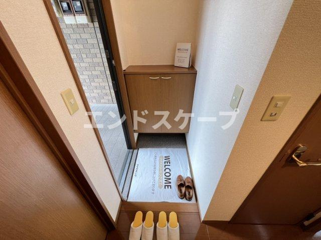 ニューポワールAの玄関|高崎、前橋エリアのお部屋探しはエンドスケープまで！お客様の理想お聞かせ下さい♪