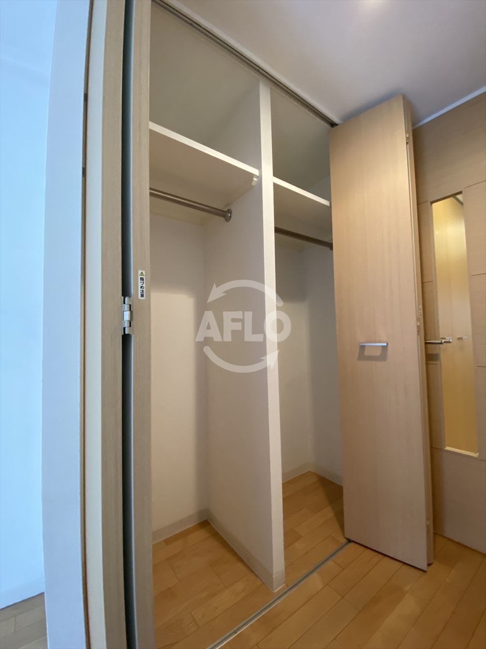 ユーレジデンス淀屋橋の収納|ジュネーゼグラン淀屋橋　クローゼット