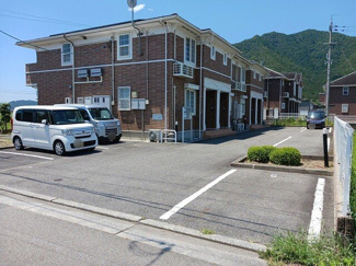 【駐車場】 | ワイズハウス