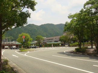 【周辺】 | クローバー | 篠山口駅(JR　福知山線)まで1,569ｍ