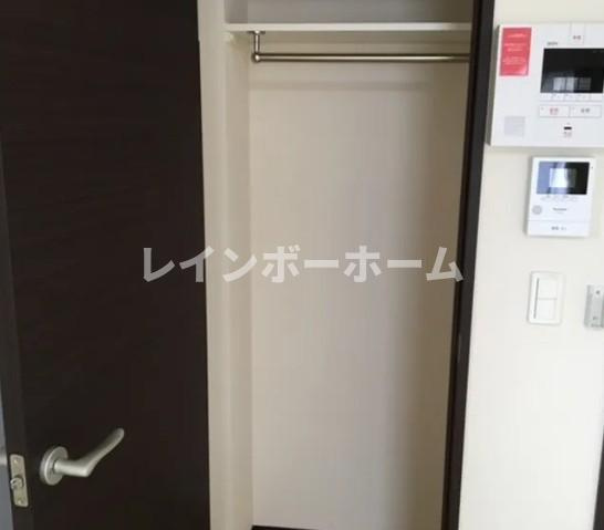 レオネクストつるせ壱番館の収納