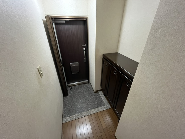 グリーンコーポ富田林の玄関