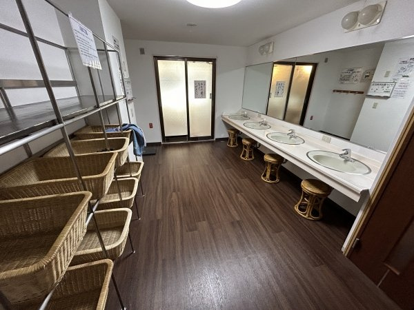 熱海ベネフィス　熱海の街を遊び尽くすのその他共用部分|大浴場脱衣場