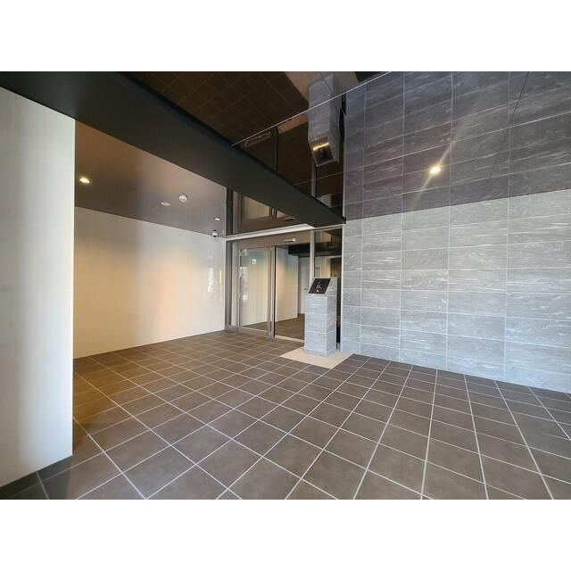 アルファコート川口５のエントランス