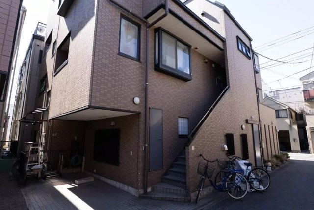AP1129 エフコート 201の外観|



