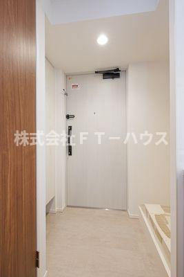 パークアクシス市川の玄関
