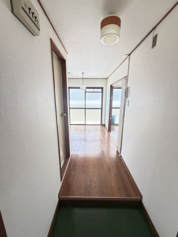 ハイツパーソンの玄関