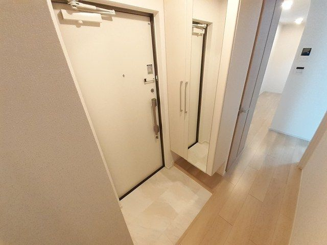 シャインの玄関