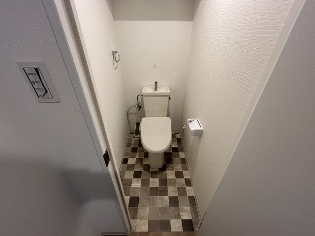 YKハイツ旭が丘のトイレ