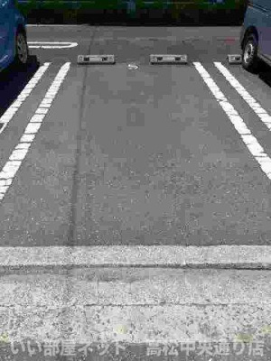 【駐車場】 | グレイスフルＡ