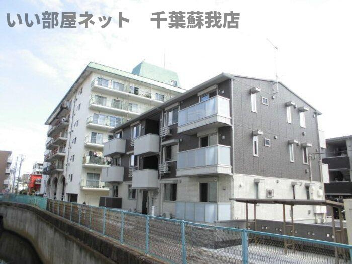 エスペランサABの外観|外観は落ち着いています