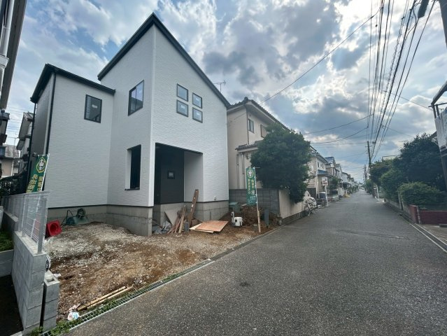 【仲介手数料無料】川越市霞が関北１５期の前面道路含む現地写真|前面道路含む現地写真です