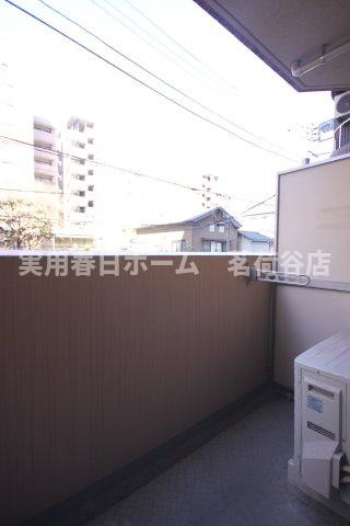 【バルコニー】