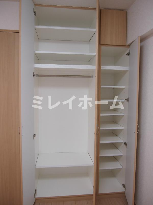 ルーブル仲六郷壱番館の収納