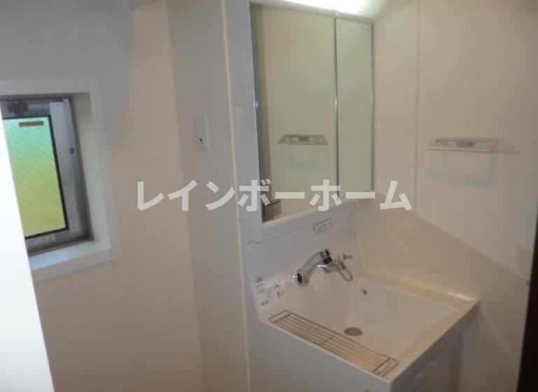 キラメックヒルズ西大宮の独立洗面台