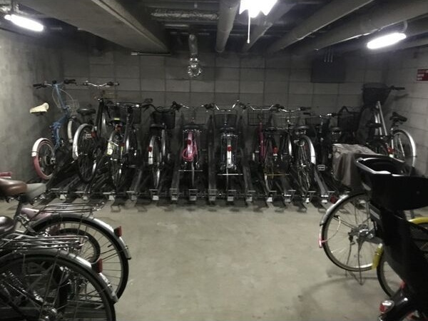 【駐車場】ゼファー札幌ステーション
