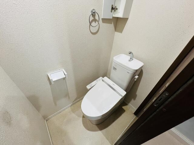 クレール平和台のトイレ