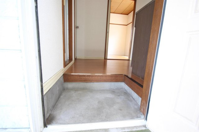センチュリー山川の玄関|シンプルで使いやすい玄関です