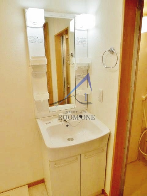 ディアコートの洗面所|洗面台です。