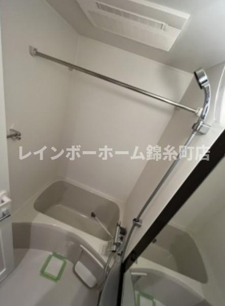 ジュイールパルフェ西新井の浴室