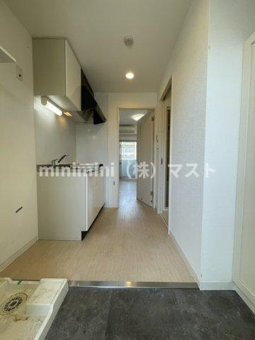 大阪市大正区三軒家東１丁目の賃貸マンションの玄関