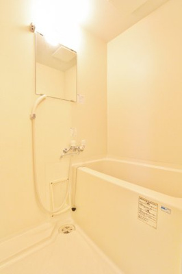 【浴室】 | プティ・メゾン入船 | 参考写真（同物件別部屋）