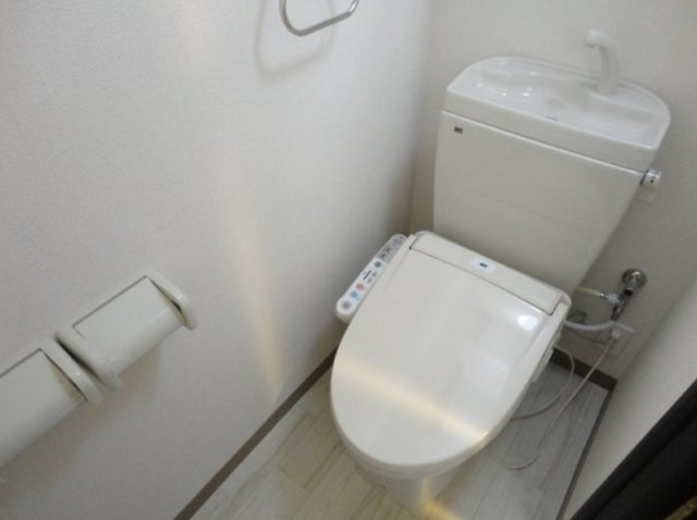 サンライズ西川口のトイレ