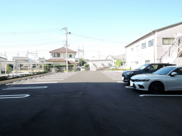 【駐車場】 | メルベージュ岸