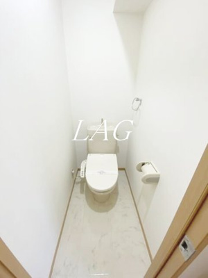 【トイレ】 | クイーンズコート福住 | トイレです。