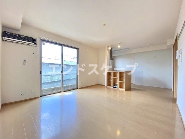 グランソレイユの居間・リビング|高崎、前橋、伊勢崎エリアのお部屋探しはエンドスケープまで！お客様の理想お聞かせ下さい♪