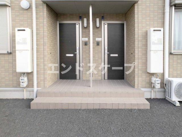 グランソレイユのエントランス|高崎、前橋、伊勢崎エリアのお部屋探しはエンドスケープまで！お客様の理想お聞かせ下さい♪