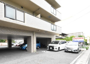 【駐車場】 | ホーフ　パルク