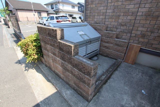 【その他共用部分】 | サンフラワー | 敷地内ゴミ捨場