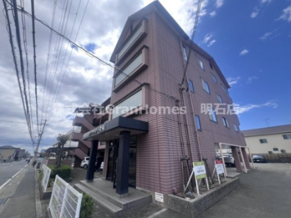 サンフラワー貴崎の外観