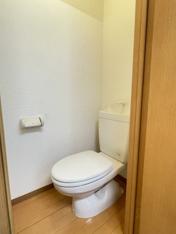 サンジュールらんＢ棟のトイレ