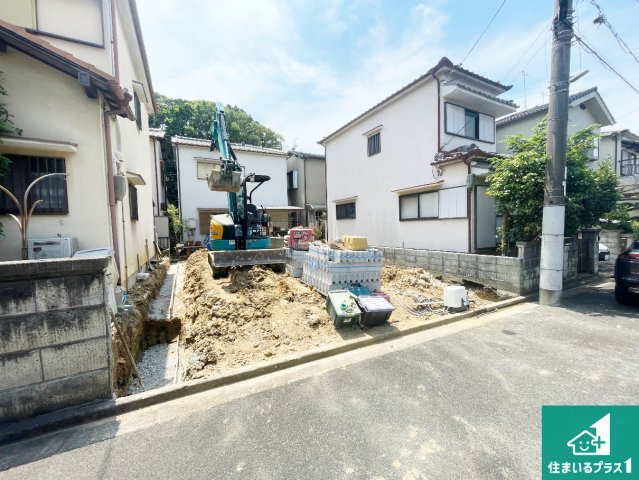 柏原市田辺　第5期　新築一戸建ての外観|周辺は落ち着いた街並みの住宅地！子育てがしやすい住環境です！まだ未完成ですが、現地でしかわからない事もございます。是非一度ご覧ください。