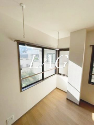 【居間・リビング】 | メゾンＦ・Ｆ | 洋室のお部屋です。