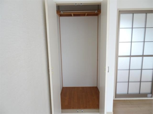 川崎市多摩区西生田３丁目のアパートの収納