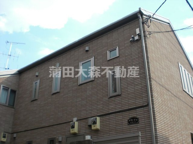 プラージュの外観