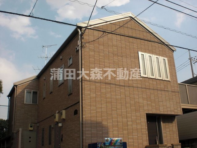 プラージュの外観