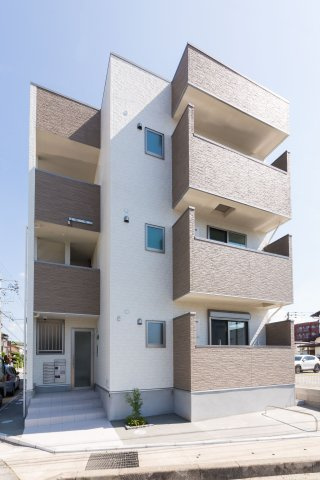 nono 和白東