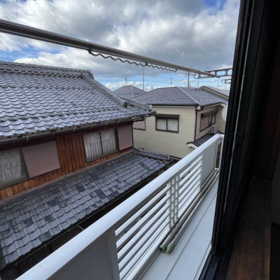 【バルコニー】 | シャトル壱番館