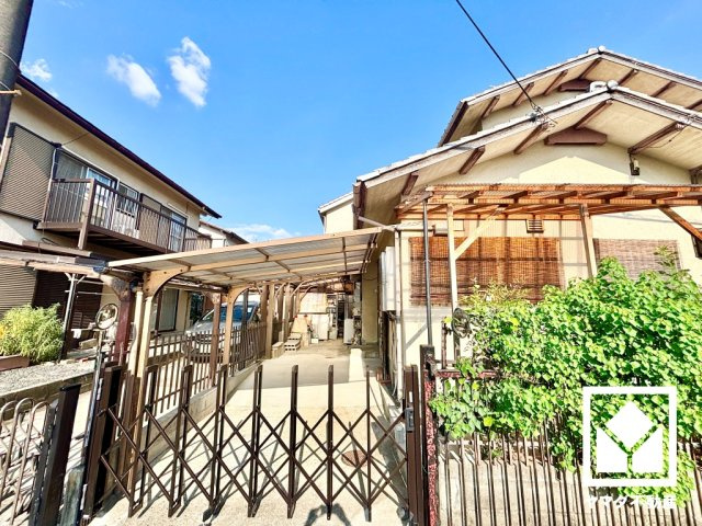 伏見区羽束師古川町の外観
