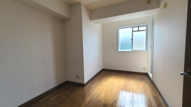 【洋室】 | パレ清水が丘 | 同建物別部屋参考写真☆神戸市垂水区　パレ清水ヶ丘　賃貸☆