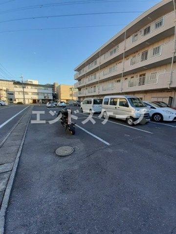 アーバンＫ・Ｆの駐車場|高崎、前橋のお部屋探しはエンドスケープまで！お客様の理想お聞かせ下さい♪