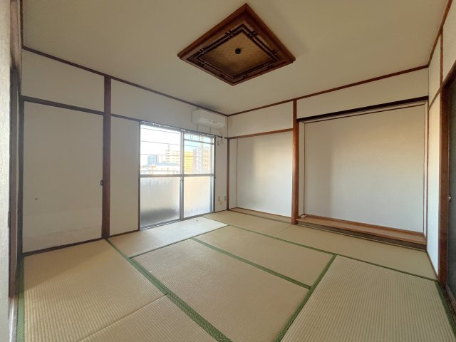 本町シティマンションの和室