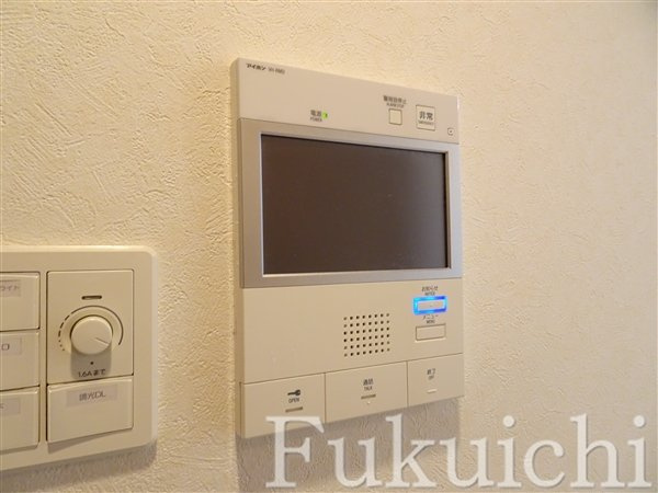 ルーブル三軒茶屋伍番館のセキュリティ